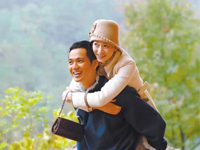 李小冉钟汉良结婚照剧照盘点  荧屏情侣再聚国剧盛典