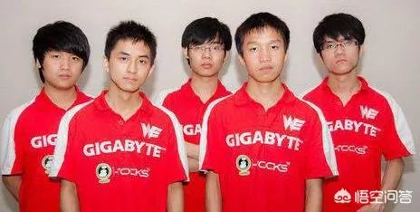 LOL:PDD透漏早期打职业很心酸,为生存组成代练大军,而他是“大Boos”,如何?