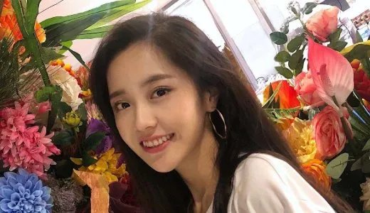 王艺瑾接力比赛失误摔倒后被批评没有常识,为何却没人关心她的伤势?