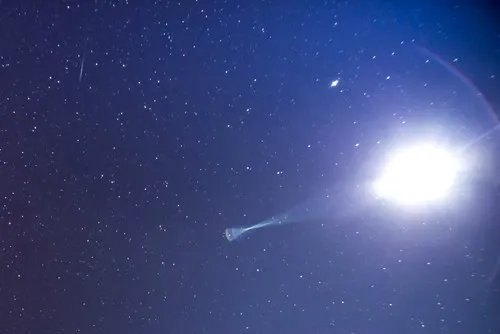 神秘“凤凰座流星雨”光临地球