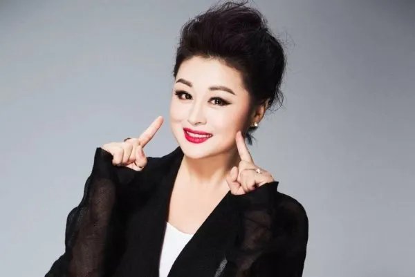 《乡爱》女演员现状:于月仙车祸去世,最漂亮的她却成单亲妈妈,她是谁?