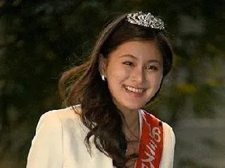 松野未佳的安倍接见