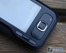 小巧另类的侧滑机 诺基亚6760S再降120