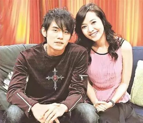 曾把吴宗宪当恩师的周杰伦,为何婚礼却没有邀请他呢?两人之间发生了何事?