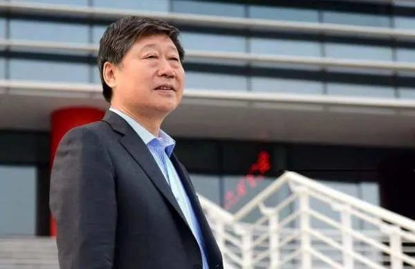 感动中国的十大人物的感人事迹