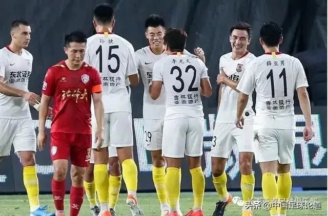 长春亚泰本轮战胜北体大后,已经六连胜,十轮保持不败,能在降级一年后,重返中超吗?