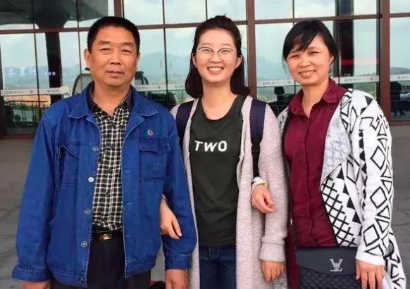 章莹颖父亲感到绝望称不会再上诉