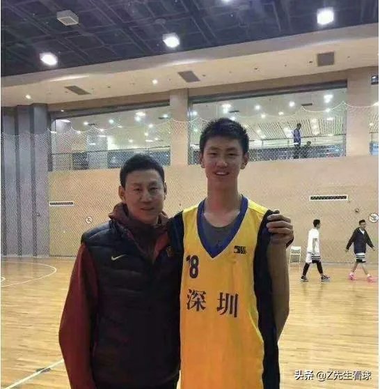 李楠、王治郅、巩晓彬的儿子都入选了国青男篮,巴特尔的儿子呢?