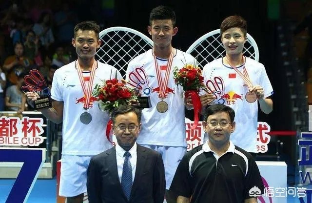 中国羽毛球一哥谌龙个人技术近乎完美,他是否已经超越林丹,成为国羽男单历史第一人?