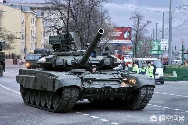 泰国增购14辆中国产VT-4主战坦克，创下每辆单价3500万人民币的纪录，你怎么看？