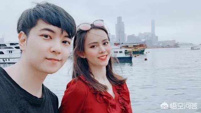 余霜Msi比赛刚上场解说，就被弹幕刷屏“渣女”，你怎么看？