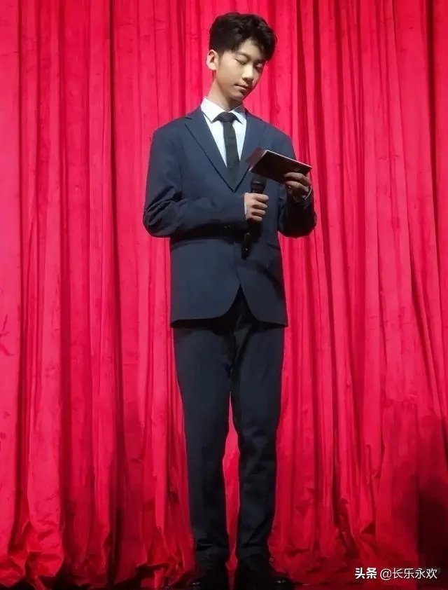 张亮的儿子天天如今长的怎样了?