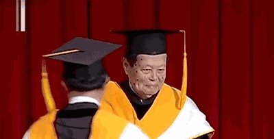 如何评价爷孙恋？年龄差那么多，是真爱吗？