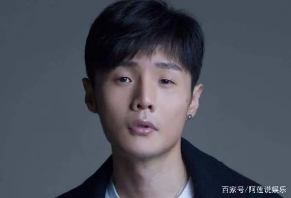 有种“整容”叫结婚一年，杨丞琳丝毫未变，李荣浩变得怎么样？
