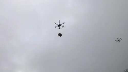 墨脱哨所迎来“首次空投补给”对此你怎么看?