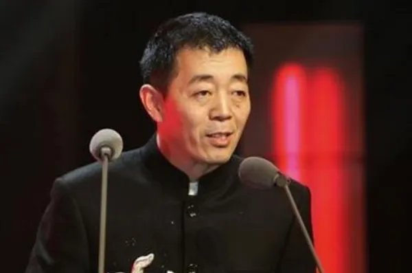 顾长卫个人资料简介