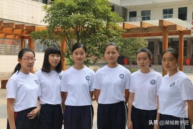 卫健委发布通知低风险地区校园内师生不需佩戴口罩,学校怎么做?