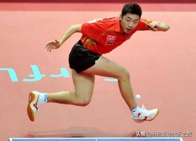 乒乓球直板选手,谁的步法最好?