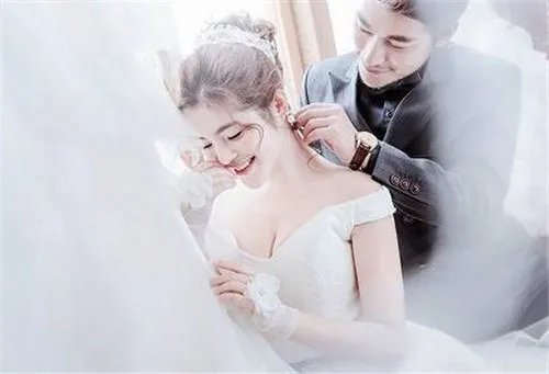 广州婚纱照工作室哪家好 你不能错过的婚纱摄影店推荐
