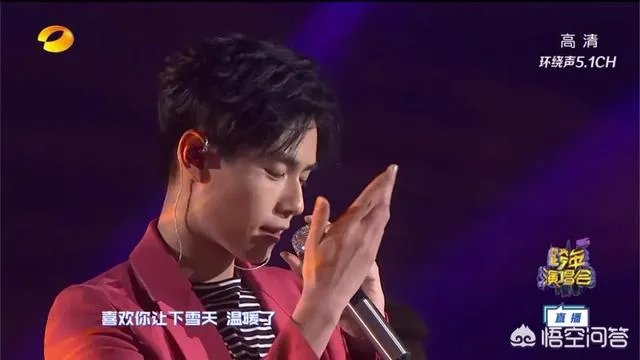 你知道哪些明星当众假唱被揭穿?