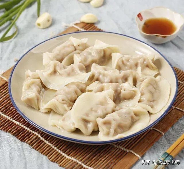 想搞个生胚速冻包子批发不知道看行不行,欢迎大家评论?