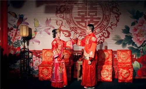 生辰八字算命婚姻配对 男女配对应怎样趋吉避凶