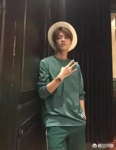 为什么鹿晗的眼睛里再也看不到当年bulingbuling了？