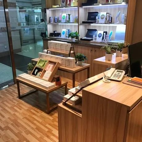 养发馆加盟店费用多少钱？