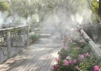 52岁大叔,在北京用集装箱造了一栋“桃花源”别墅,看完就膜拜了!