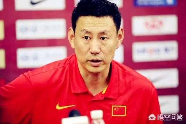 作为前八一队球员,中国男篮主教练的李楠是什么级别?工资待遇如何?