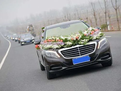 成都婚车车主报价 常见婚车性能简介