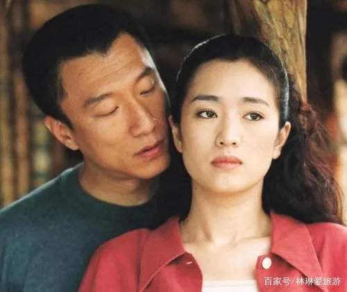 孙红雷:曾因平凡爱上巩俐,如今与真爱生了个女儿!现在他过得怎样?