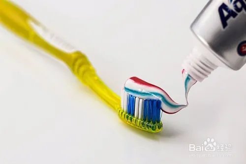 小腿被蚊子叮溃烂怎么办?蚊子咬了很痒怎么办?