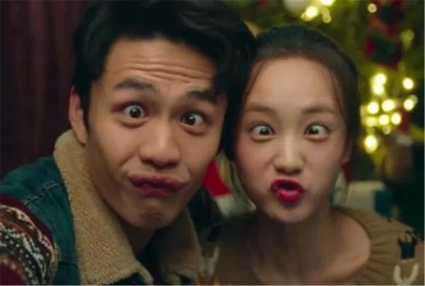 如何评价李鸿其、李一桐主演的《我在时间尽头等你》?