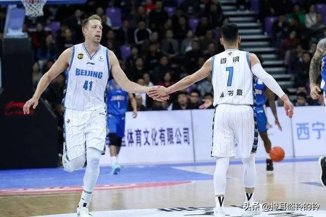 cba最佳防守阵容 汉密尔顿