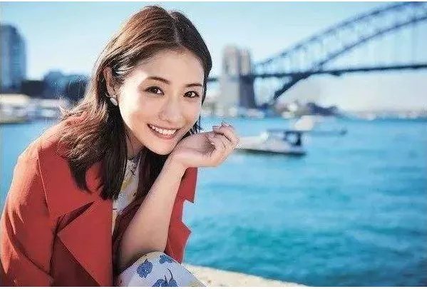 清纯甜美的石原里美，确定不是教科书级别的美貌么？
