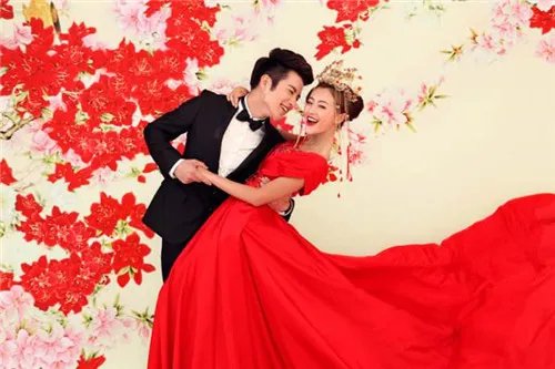 长沙婚纱摄影工作室哪个好 几款经典的新娘婚纱照造型