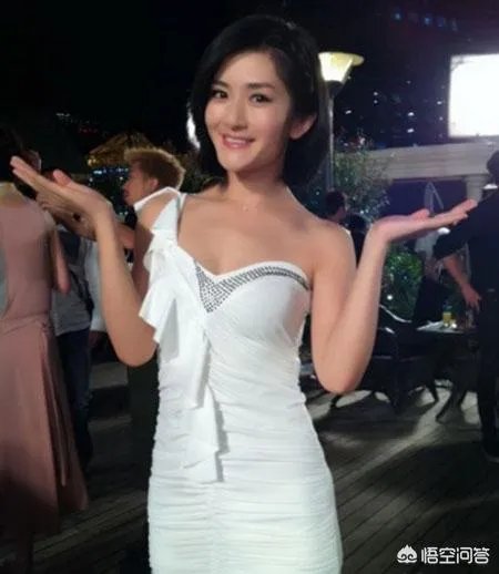 小s和谢娜相比,你认为谁的主持能力强?