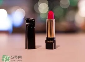 兰蔻菁纯唇膏114试色 兰蔻菁纯唇膏114试色图