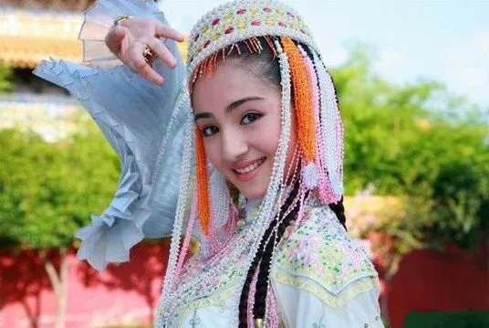 新还珠香妃剧照曝光  麦迪娜全新演绎经典惊艳四座
