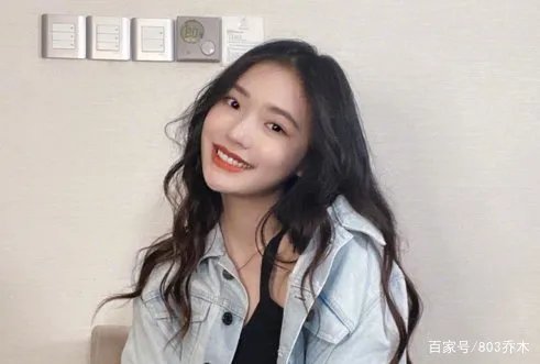 林允为周星驰庆生，话里话外都是感恩，谁还记得徐娇呢？