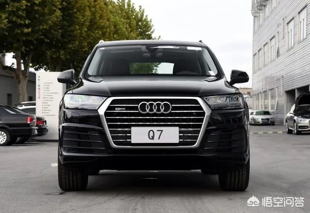 奥迪Q8是奥迪Q7的加长加大版？