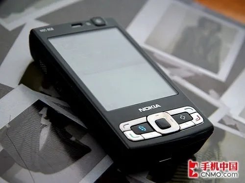 黑金钢 诺基亚N95 8G版怒破5000元大关