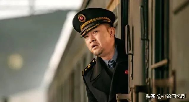 怎么看《囧妈》中的搞笑担当贾冰?