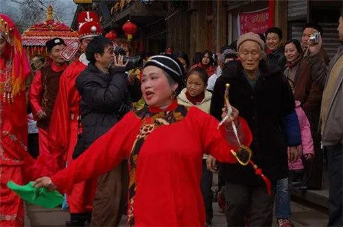 宁波结婚风俗有哪些  宁波彩礼一般给多少钱
