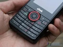 1200万像素摄像头 Altek A806不足900元