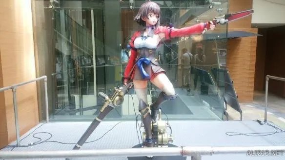 《甲铁城的卡巴内瑞》无名等身大手办曝光 年龄身材上演反差萌