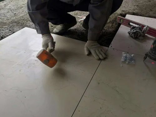贴地砖的厚度一般多少