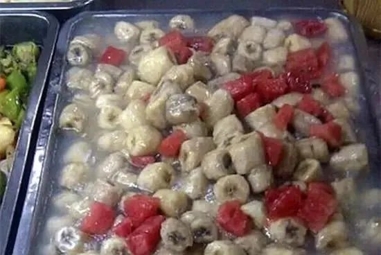 为什么大学食堂会出一些很怪的菜？