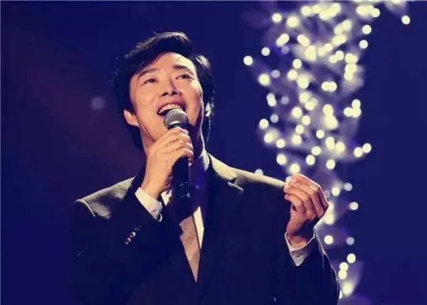 为什么费玉清讲段子不会被骂，反而有很多人喜欢？